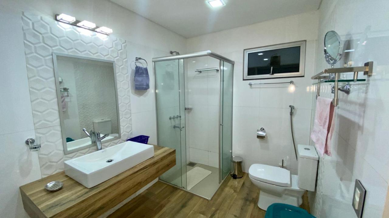 Moderna Y Unica Casa Independiente Con Jardin Y Estacionamiento Ciudad del Este Kültér fotó